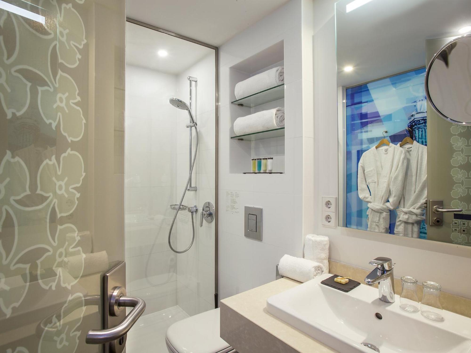 Homaris West Side (Adults Only) Hotell Berlin Exteriör bild
