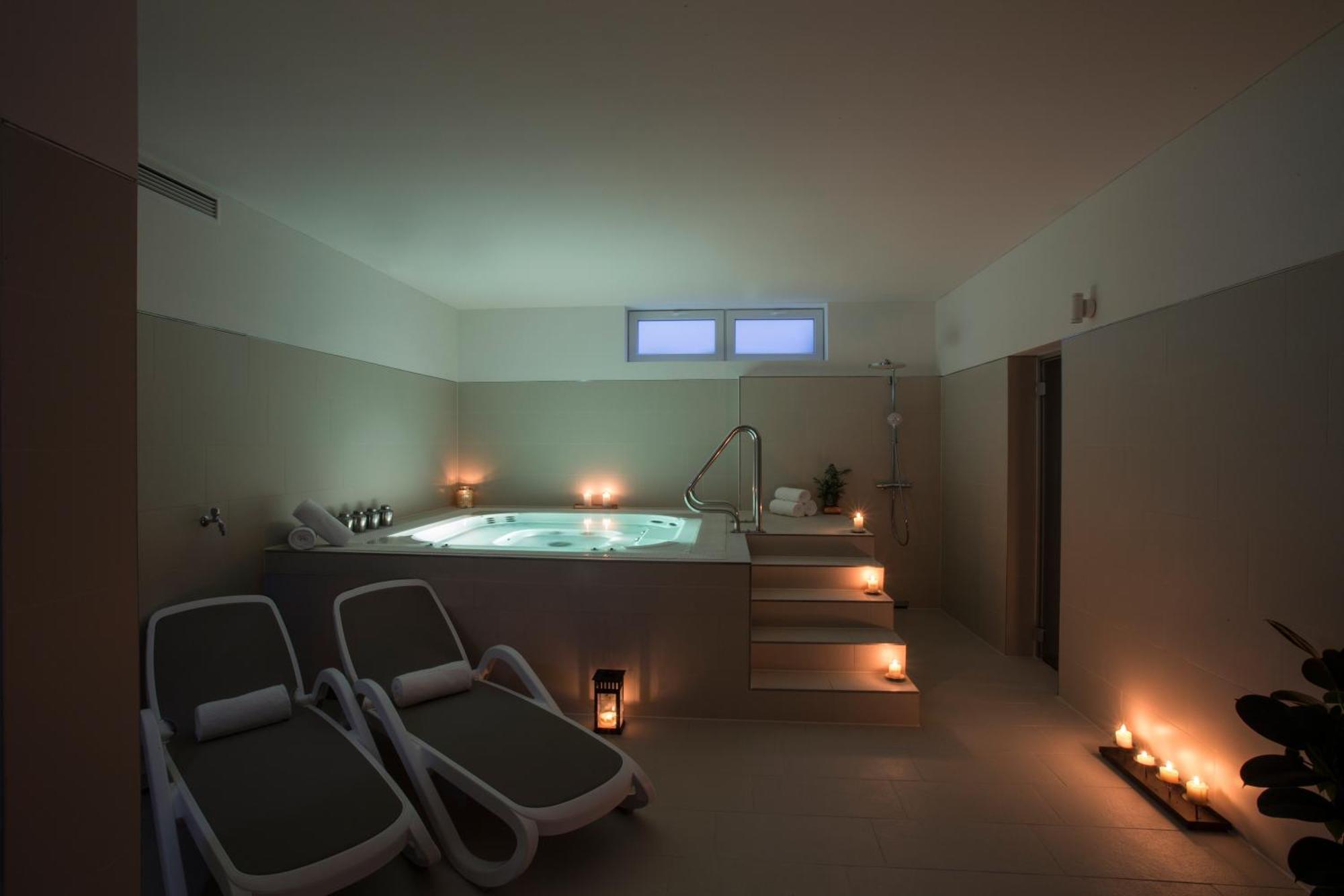 Homaris West Side (Adults Only) Hotell Berlin Exteriör bild