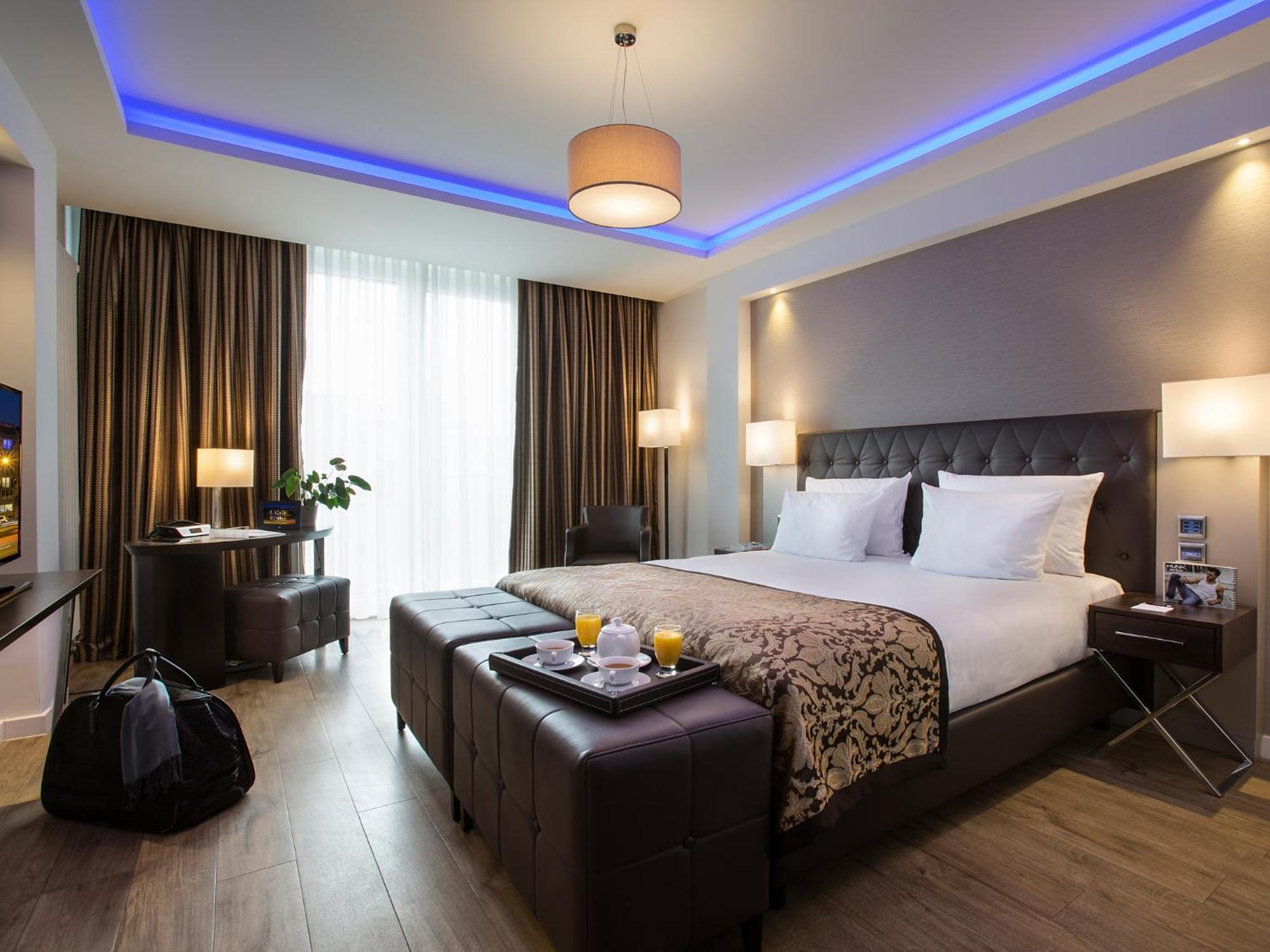 Homaris West Side (Adults Only) Hotell Berlin Rum bild