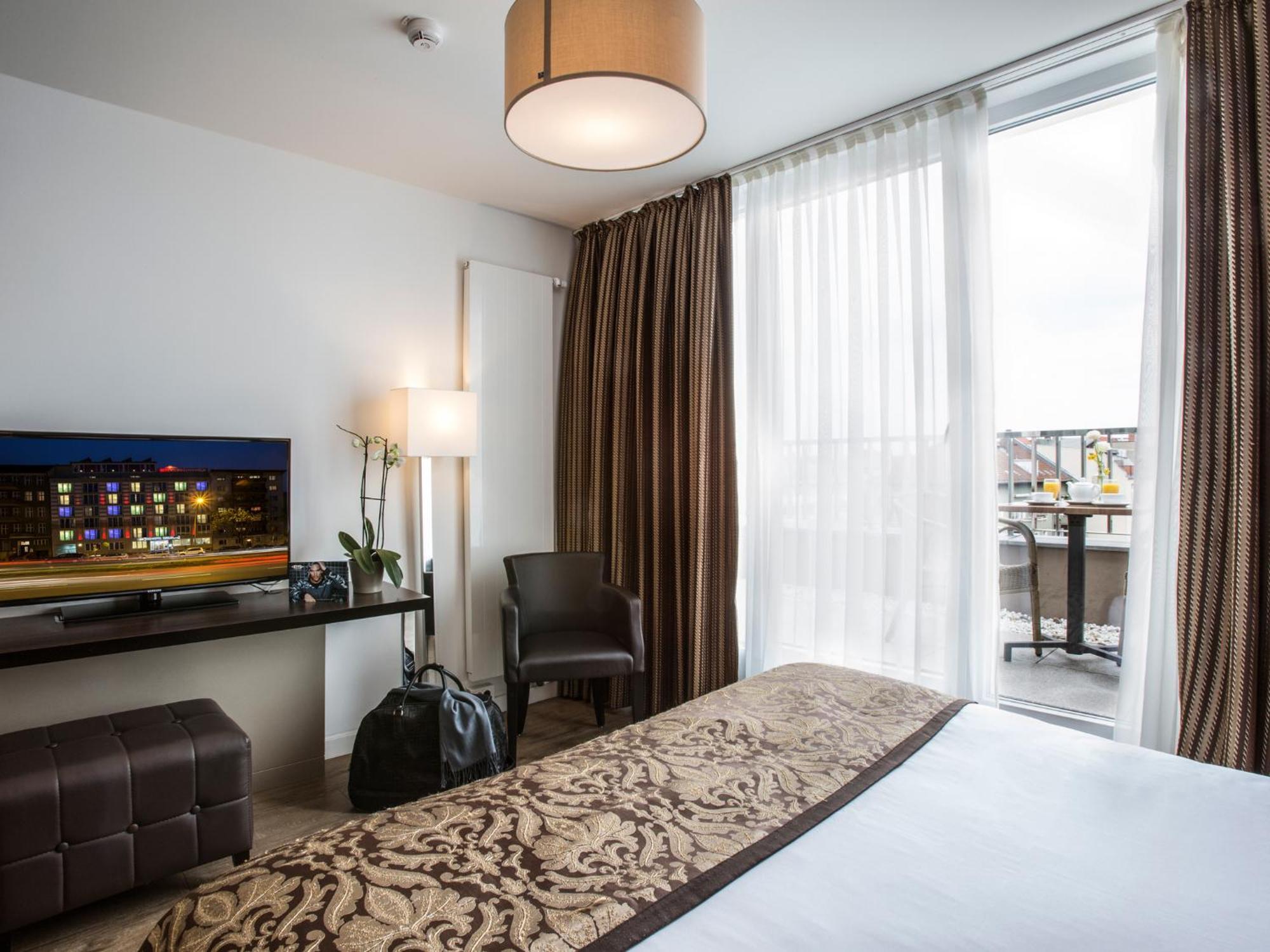 Homaris West Side (Adults Only) Hotell Berlin Rum bild
